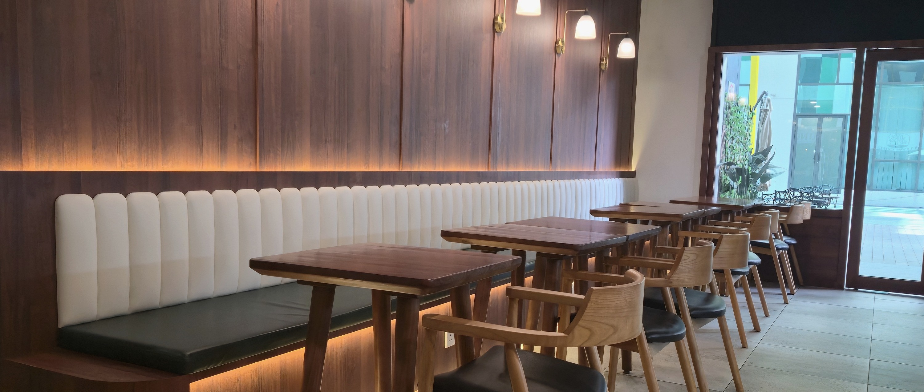 Willow Coffee interior
